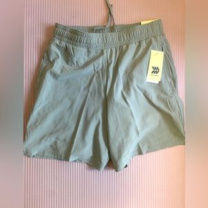 NWT all in motion any sport short     color: light green Size S